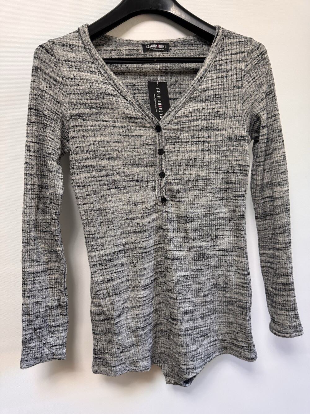 Fashion Nova Grey Ribbed Long Sleeve Bodysuit XL NWT